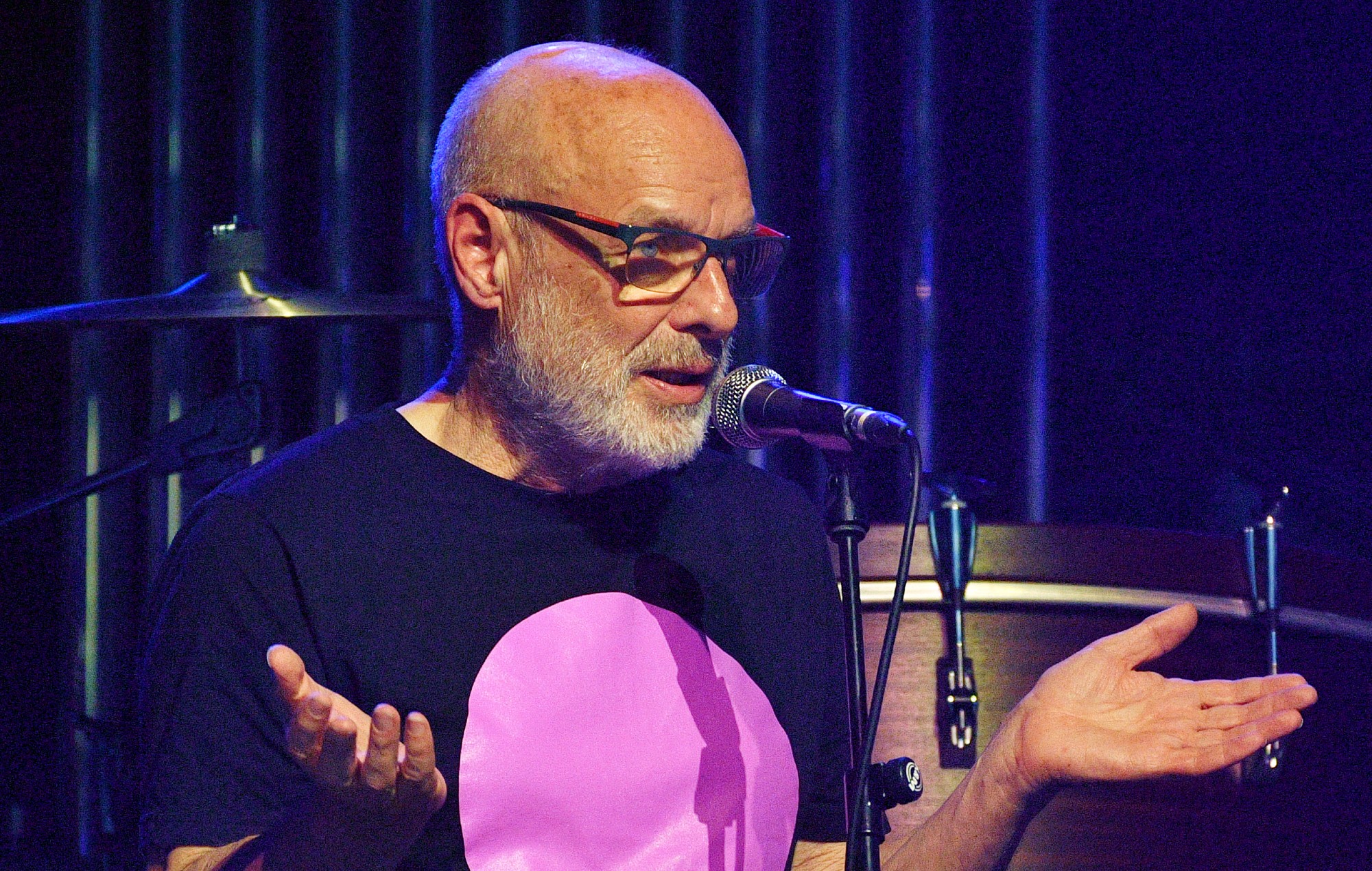 Brian Eno announces soundtrack for ‘Eno’ documentary, shares new track