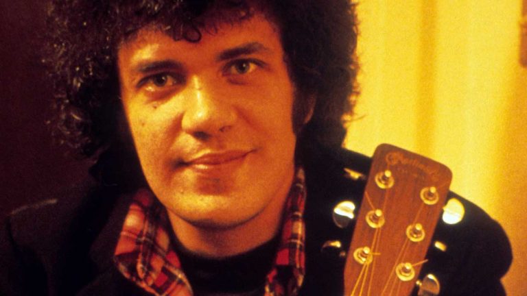 “He was absolutely the best guitar player of his generation. Dylan thought he was. Hendrix thought he was. Clapton thought he was”: The sensational story of Mike Bloomfield, from prodigy to tragedy