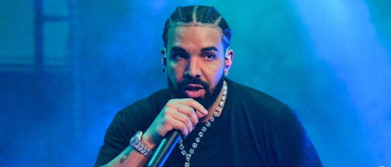 Here Is Drake And J. Cole’s ‘It’s All A Blur Tour — Big As The What?’ Setlist