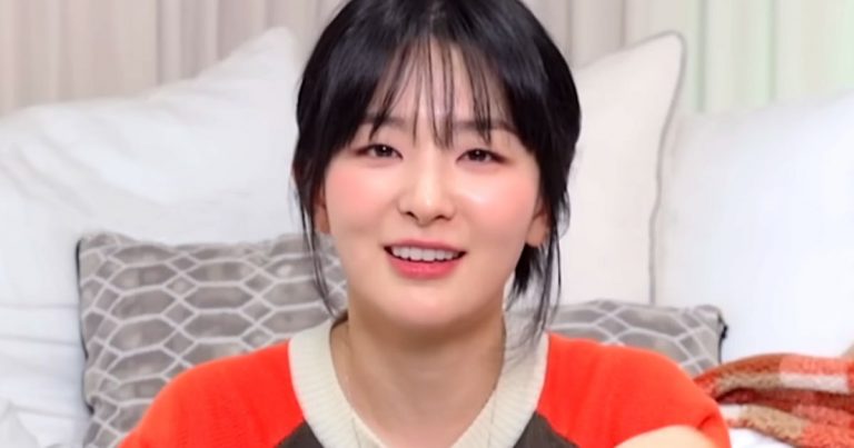 Red Velvet’s Seulgi Names The K-Drama And Dating Shows She Can’t Stop Watching