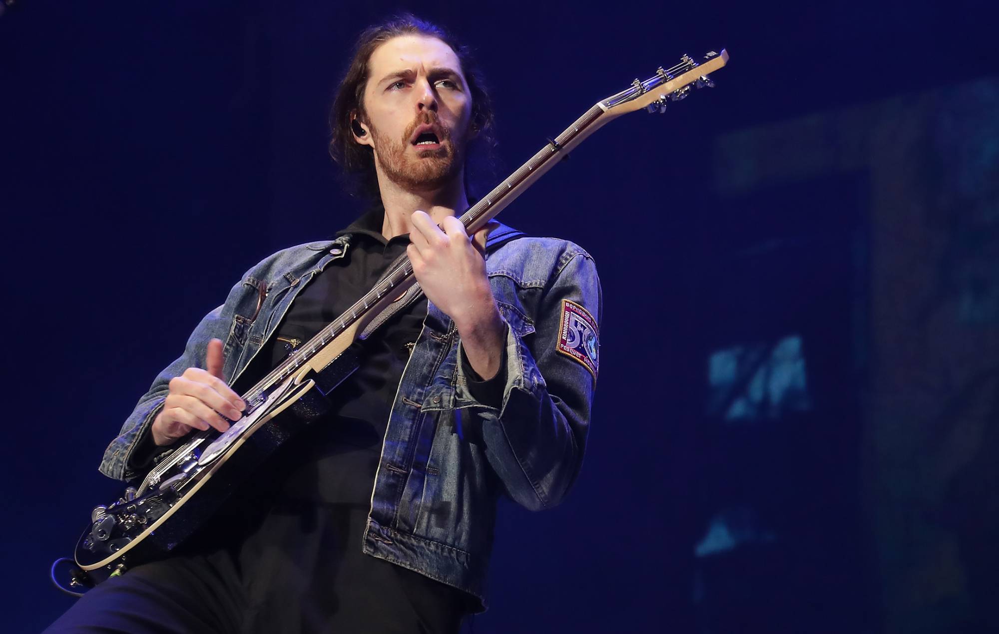 Hozier and Wembley Arena respond after fan was told to remove ‘Free Palestine’ scarf