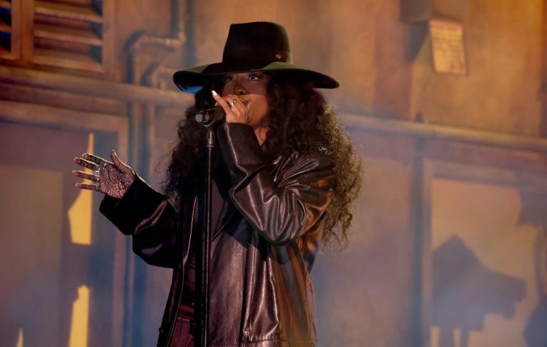 SZA brings Tarantino energy to 2024 Grammys performance