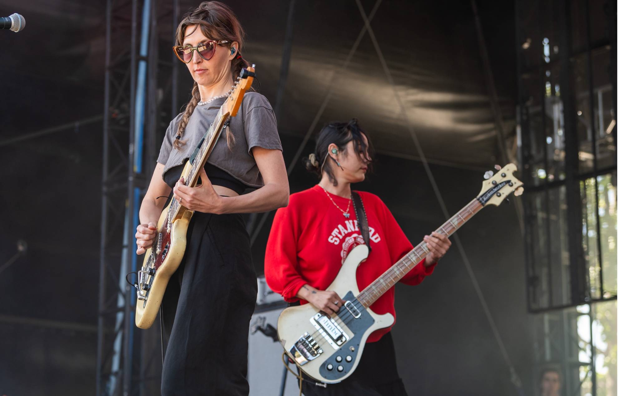 It looks like Warpaint are teasing their return