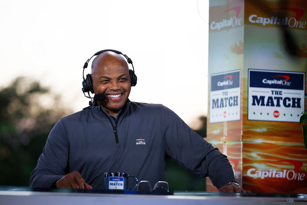 Charles Barkley Said He Wants To “Punch” Black Trump Supporters “In The Face,” Moonwalks