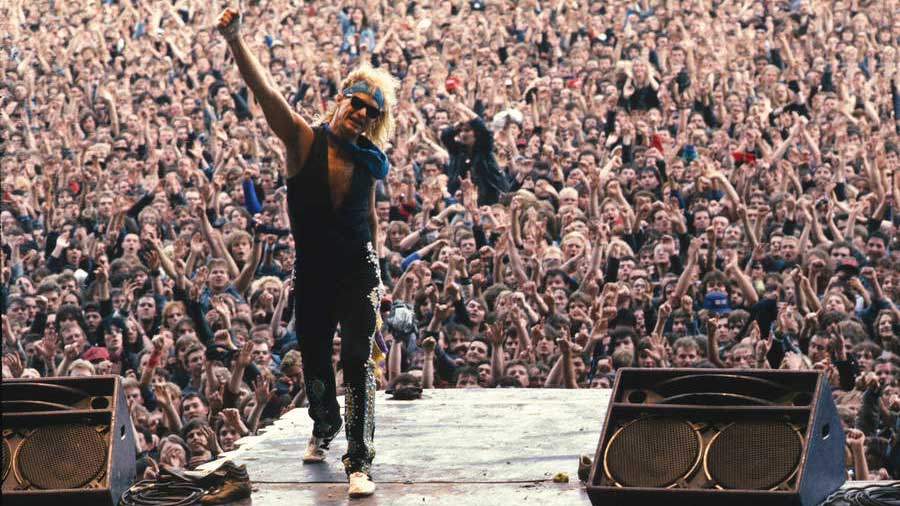 “The best frontman I ever saw. Nobody else came close”: The day David Lee Roth turned in the performance of a lifetime