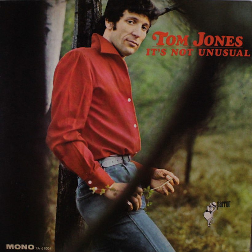 Tom Jones Scores His First No.1 With ‘It’s Not Unusual’