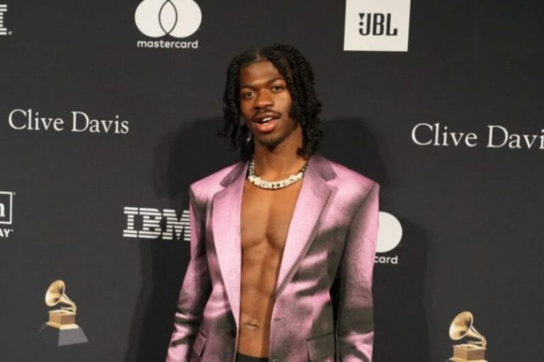 Lil Nas X Claps Back at Critic Alleging Relationship with ‘Sun Dodger’