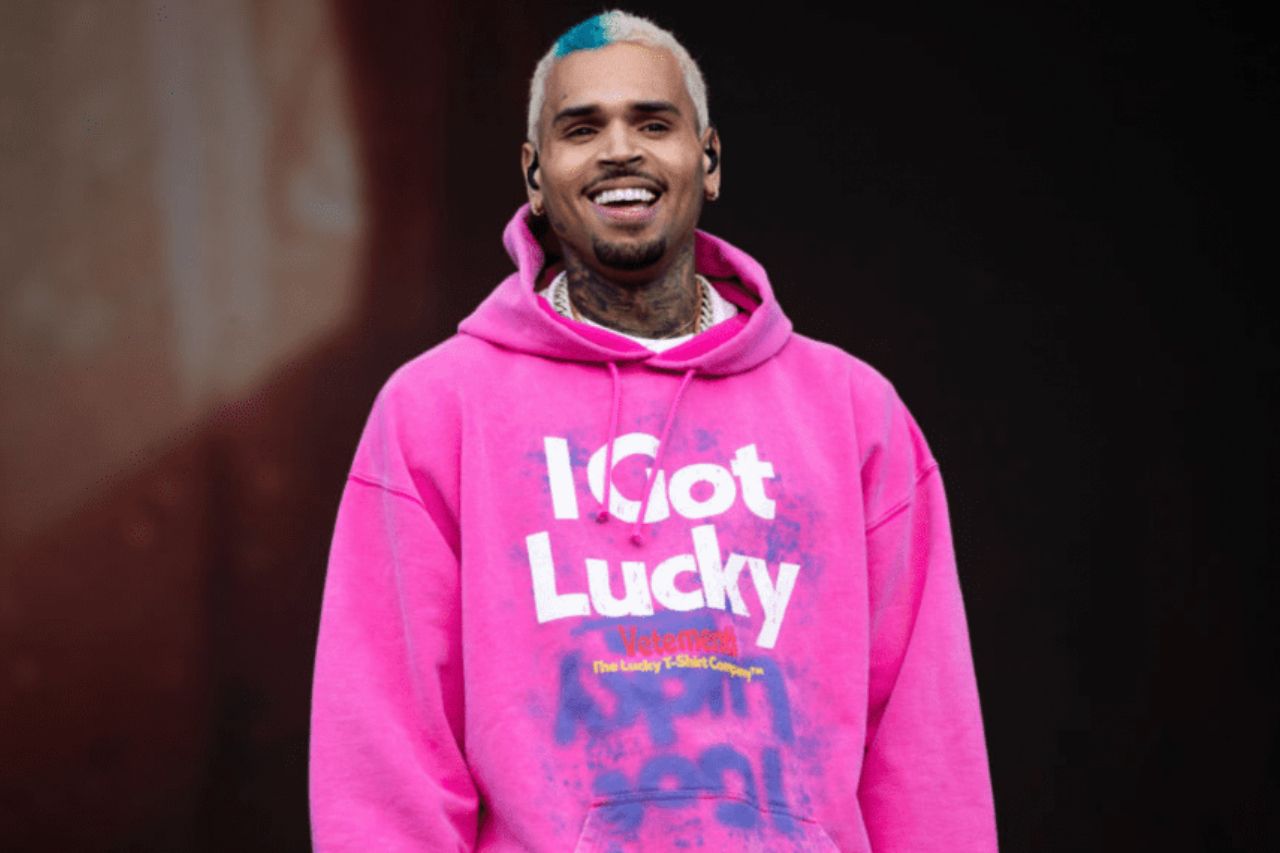 Chris Brown’s “Freak” Song from ’11:11 (Deluxe)’ Seems to Target Quavo