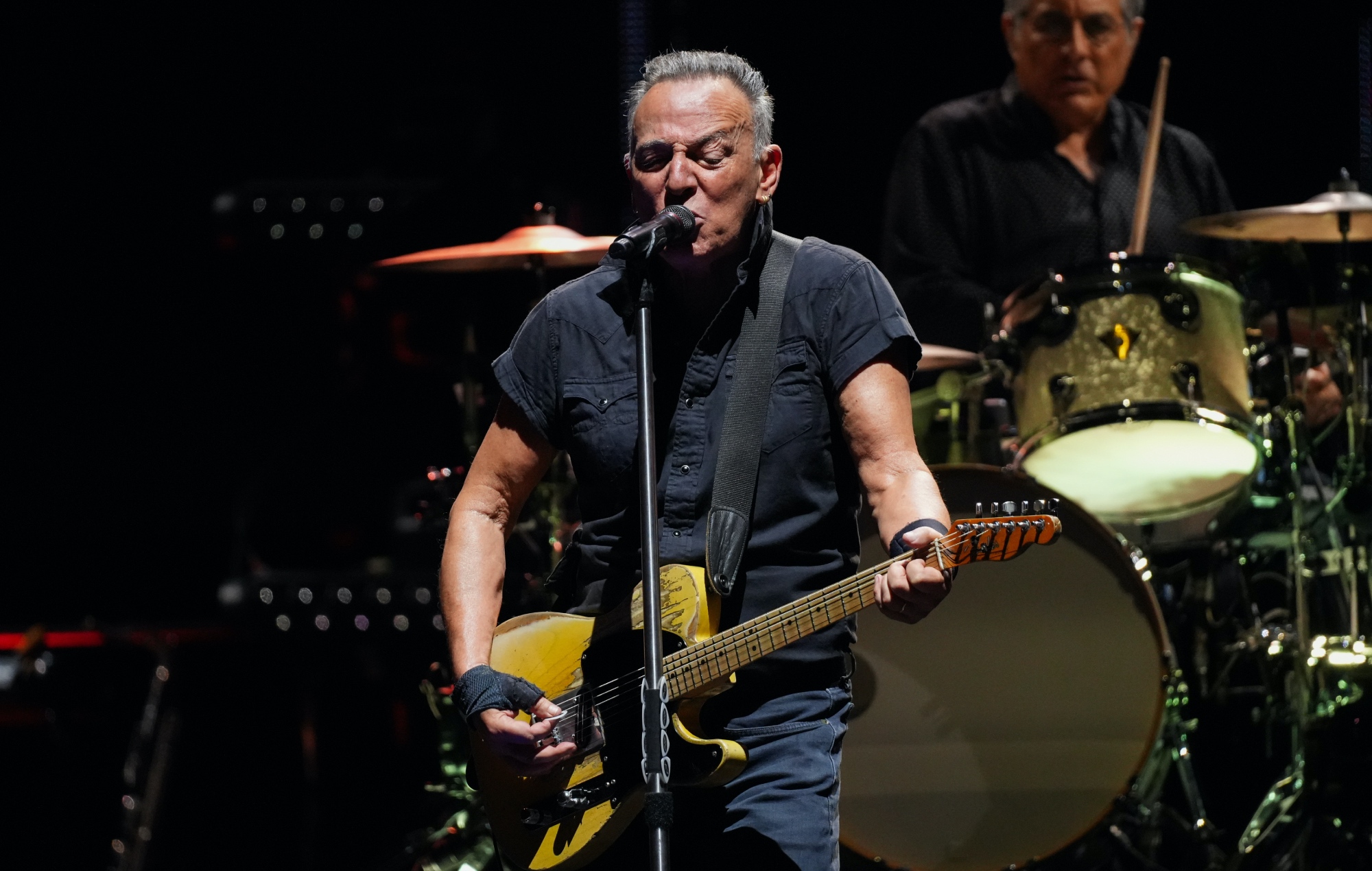 Watch Bruce Springsteen perform ‘Seeds’ for the first time since 2016