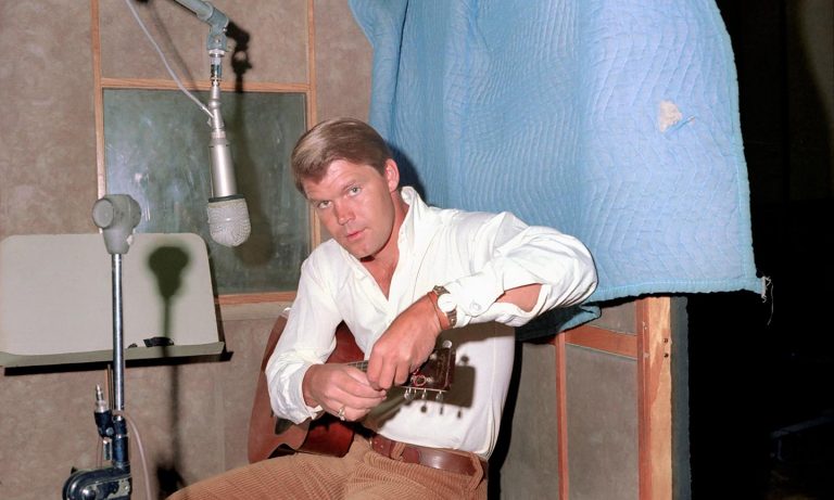 Still On The Line: The Unmatched Voice And Guitar Of Glen Campbell