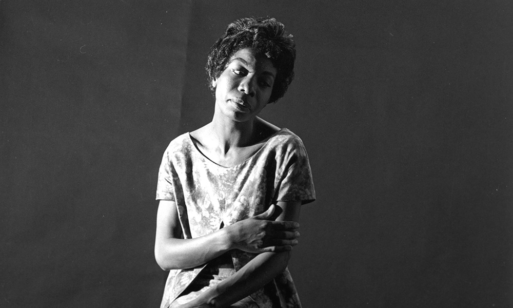 ‘Strange Fruit’: Billie Holiday and Nina Simone Transform A Haunting Poem