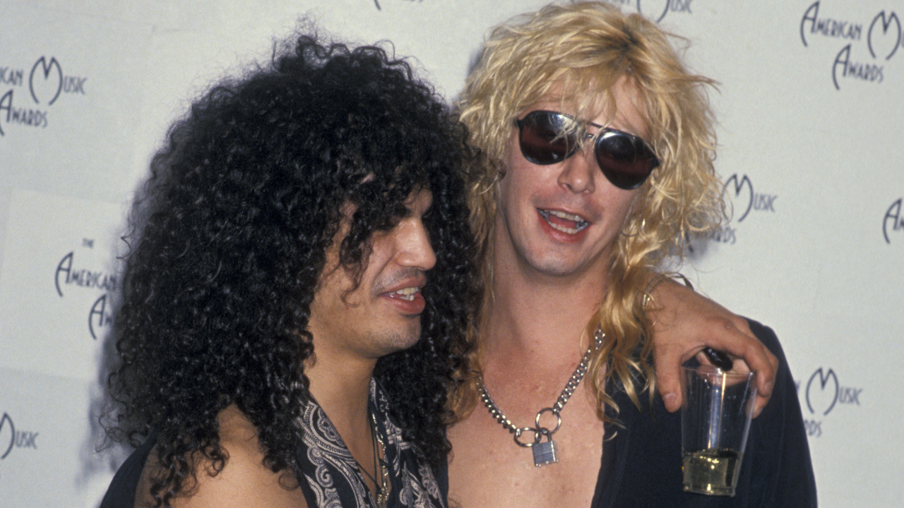 “We all did shots with him!” The Hollywood icon that left Guns N’ Roses “very wobbly” while shooting one of their most famous videos