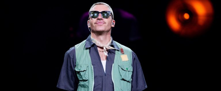 Macklemore Is Anti-Biden And Pro-Palestine On The Fiery New Song ‘Hind’s Hall’