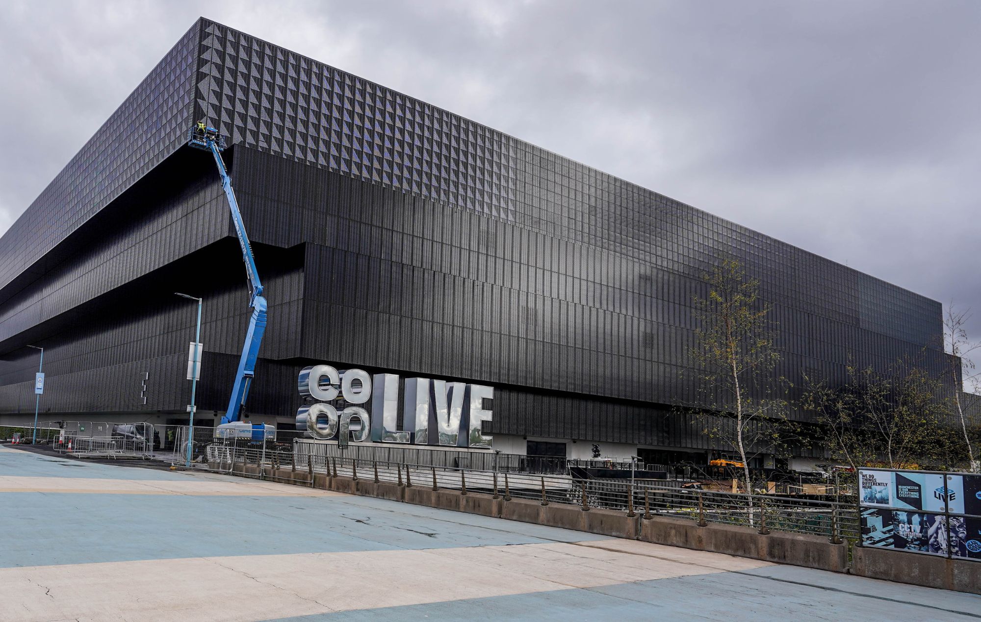 Manchester’s Co-Op Live Arena pulls A Boogie Wit Da Hoodie show last minute due to “venue-related technical issue”