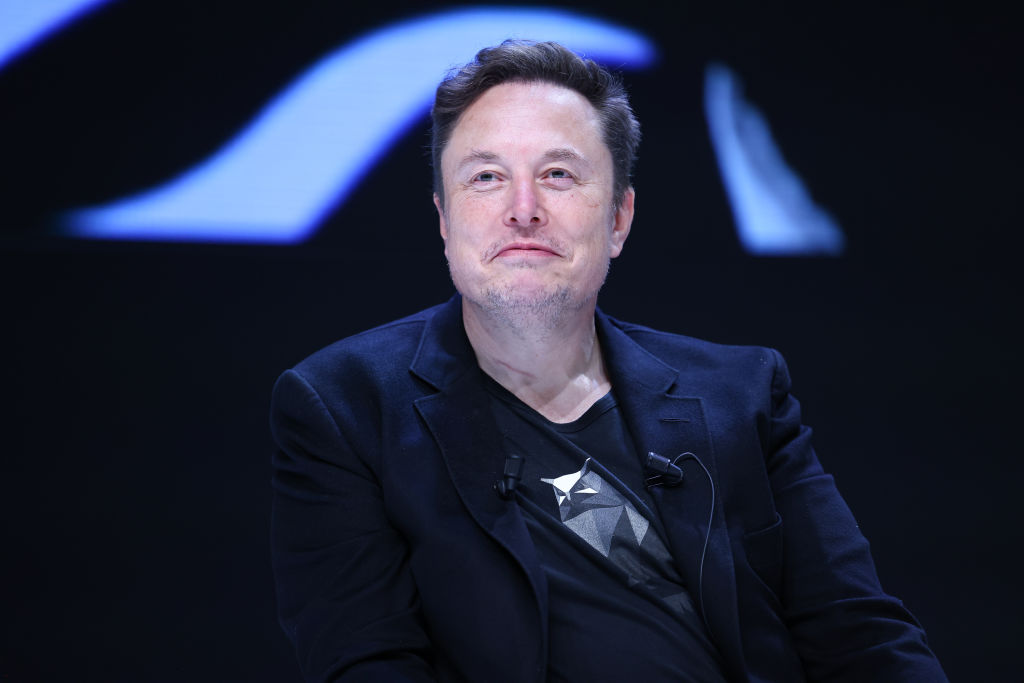 Bootleg Tony Stark aka Elon Musk, The Father of Another Secret Child With Neuralink Exec