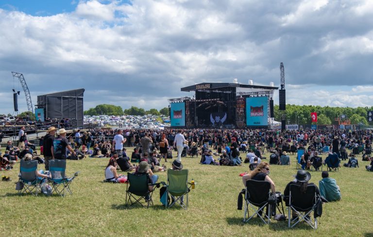 Download 2024: Food stalls were shut down as “hundreds” of festival-goers fell ill with food poisoning 