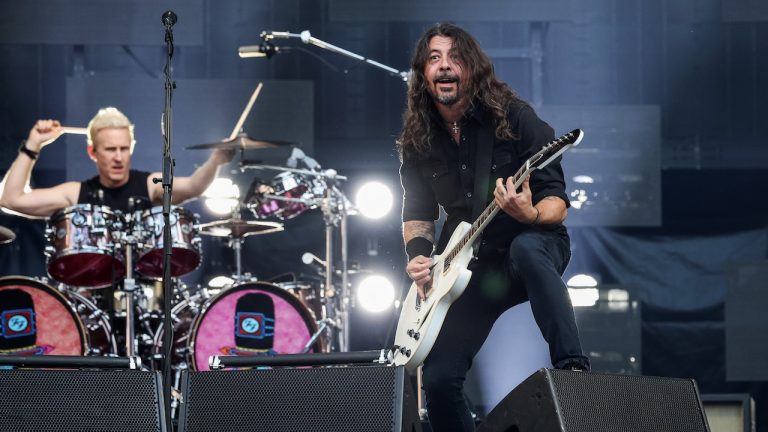 “Foo Fighters aren’t just putting on a show, they’re putting on the biggest rock’n’roll celebration on the planet.” With a three-hour, 27 song setlist plus a hometown Geezer Butler appearance, Foo Fighters end their UK tour on an almighty high