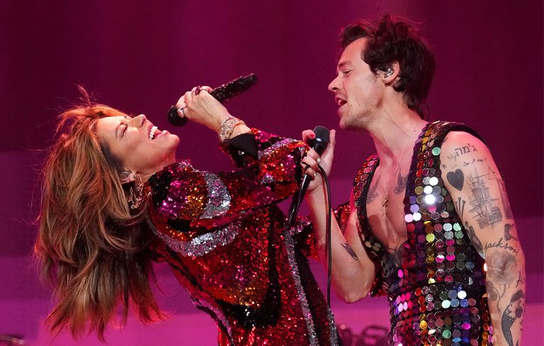 Glastonbury 2024: Shania Twain addresses Harry Styles speculation ahead of Pyramid Stage set