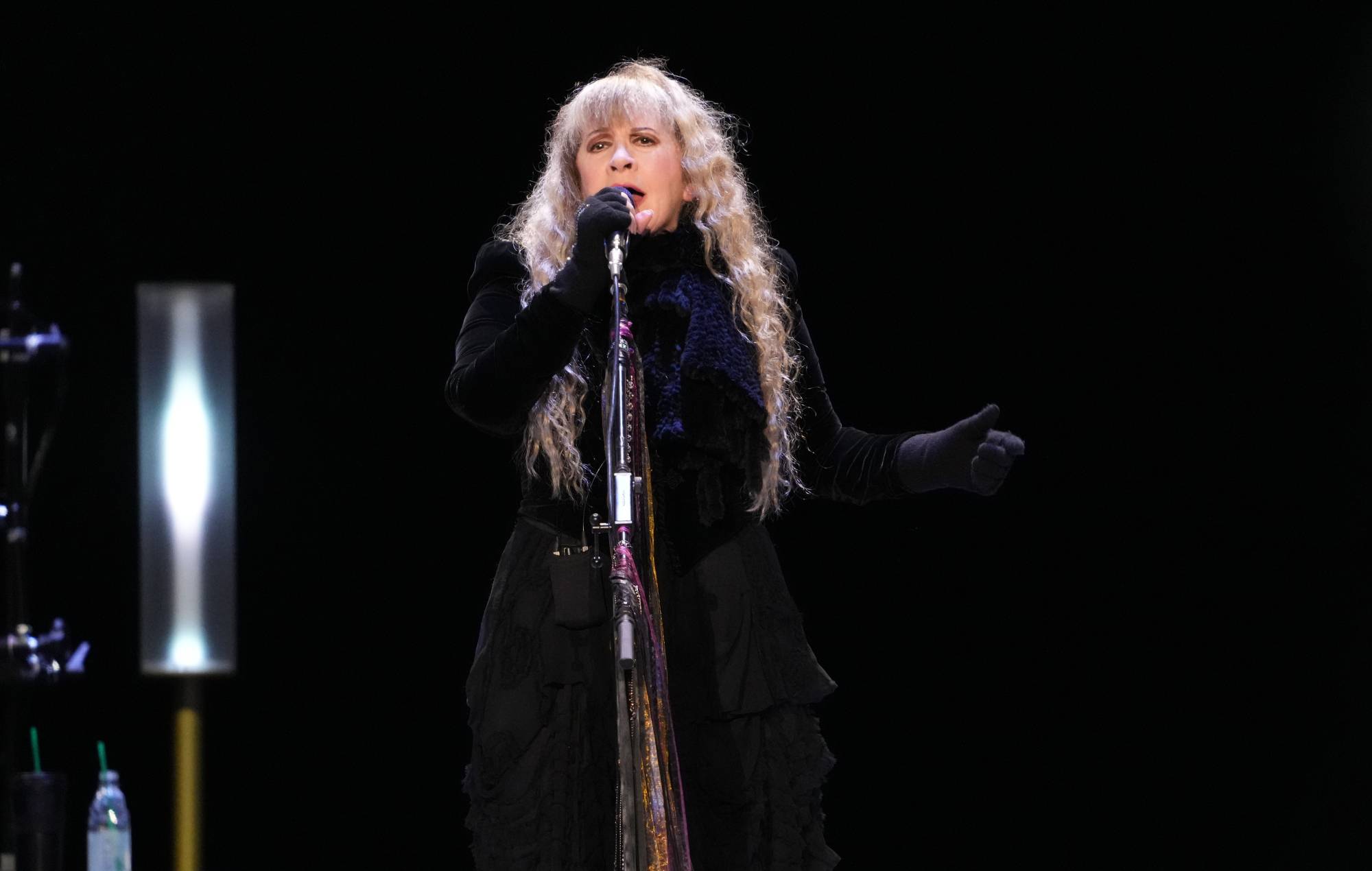 Stevie Nicks cancels show at last minute due to “illness in band”