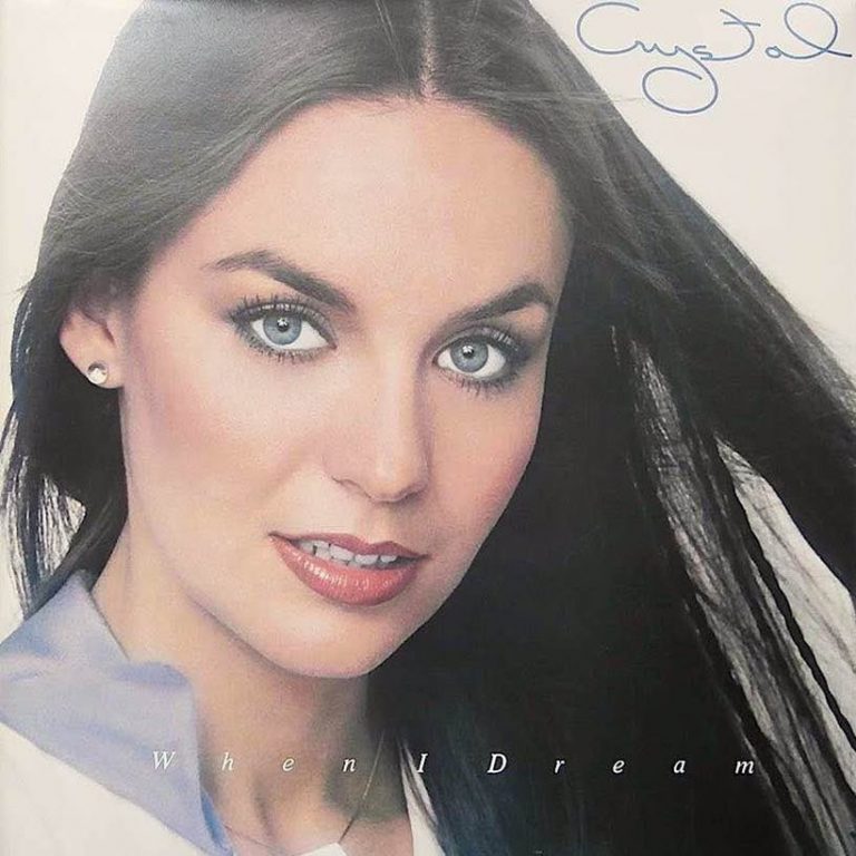 ‘When I Dream’: Crystal Gayle Storms The Charts In 1978