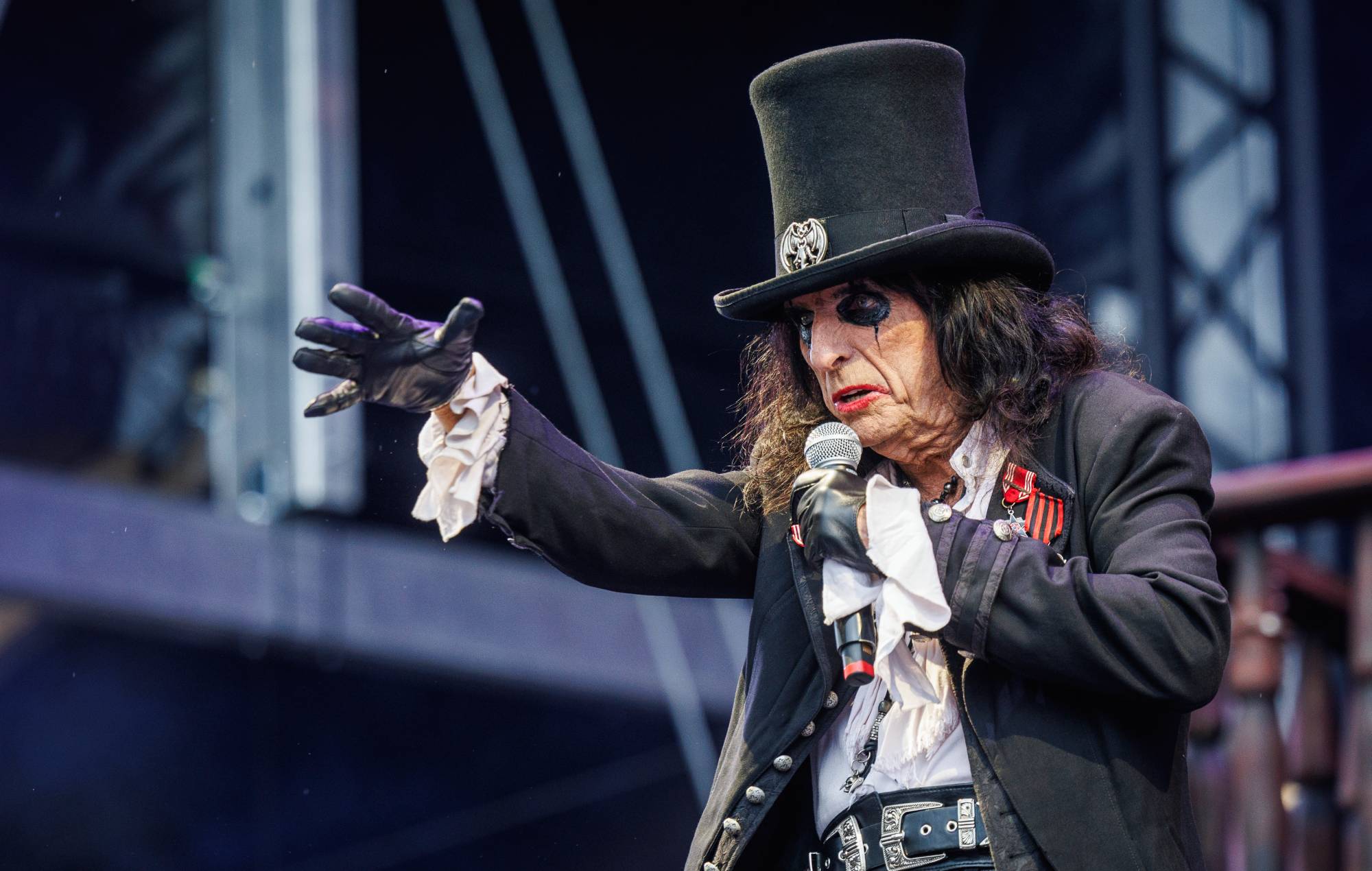 Alice Cooper launches satirical 2024 presidential campaign