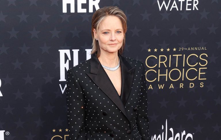 Jodie Foster explains why her mum let her do adult roles as a child