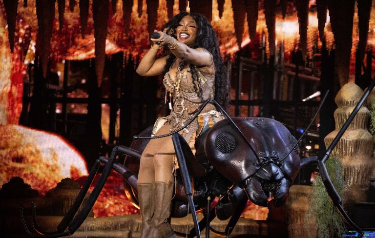 Glastonbury 2024: here’s what SZA played to close out the show