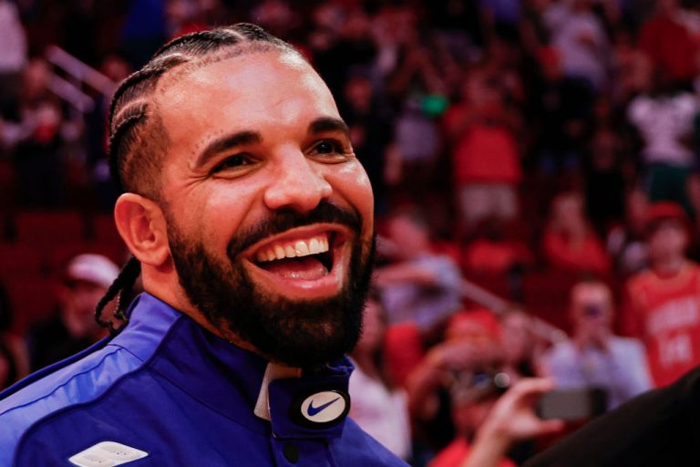 Drake’s Shares Video of His Mansion Suffering Flooding , Of Course X Flood Him Kendrick Lamar Jokes