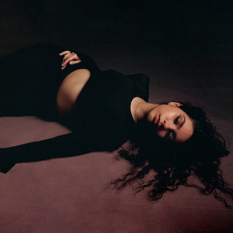 Alessia Cara Returns With New Single And Video, ‘Dead Man’