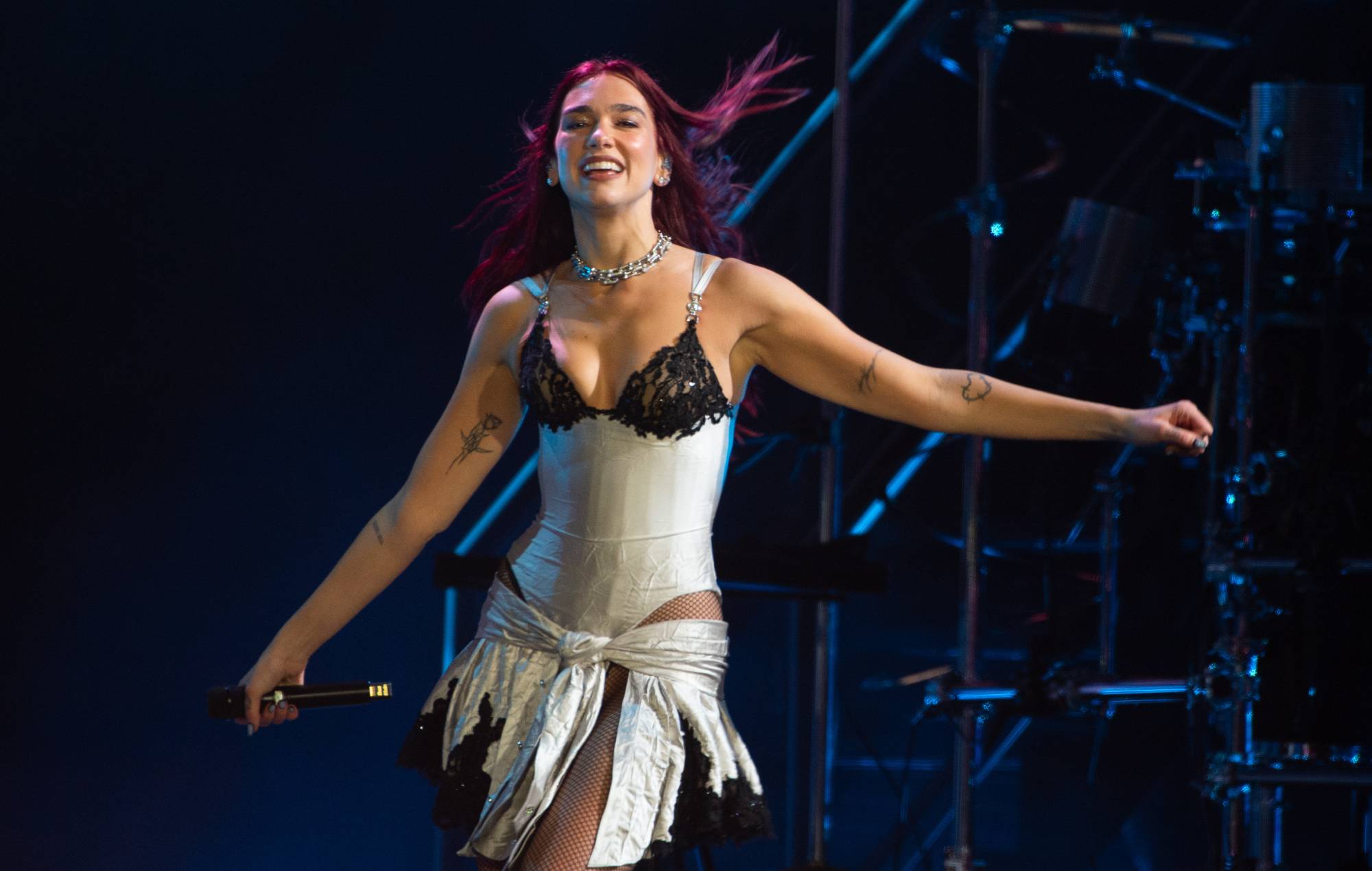 Watch Dua Lipa’s viral reaction to busker performing to her at Glastonbury 2024