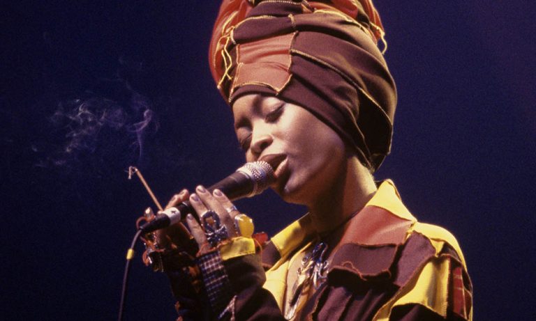 ‘Otherside of the Game’: Erykah Badu’s Iconic Song And Video