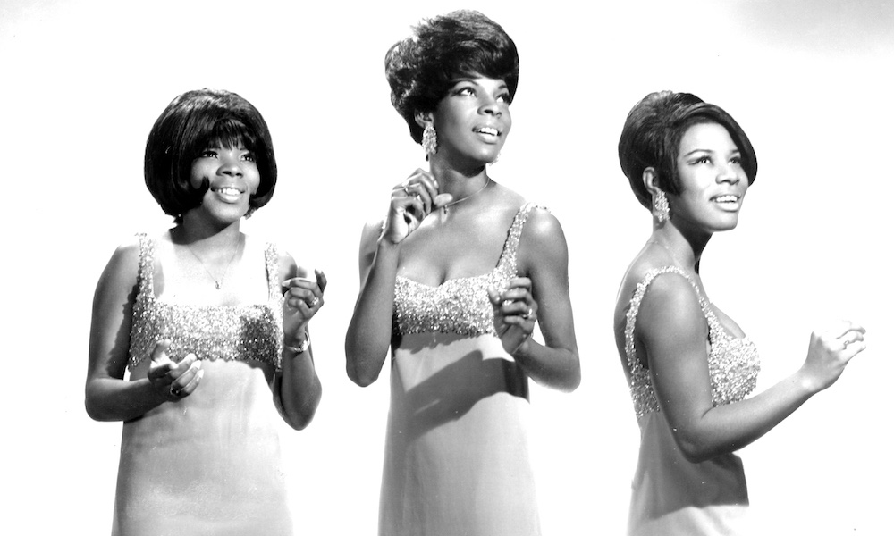 ‘Heat Wave’: Martha & The Vandellas Turn Up The Temperature