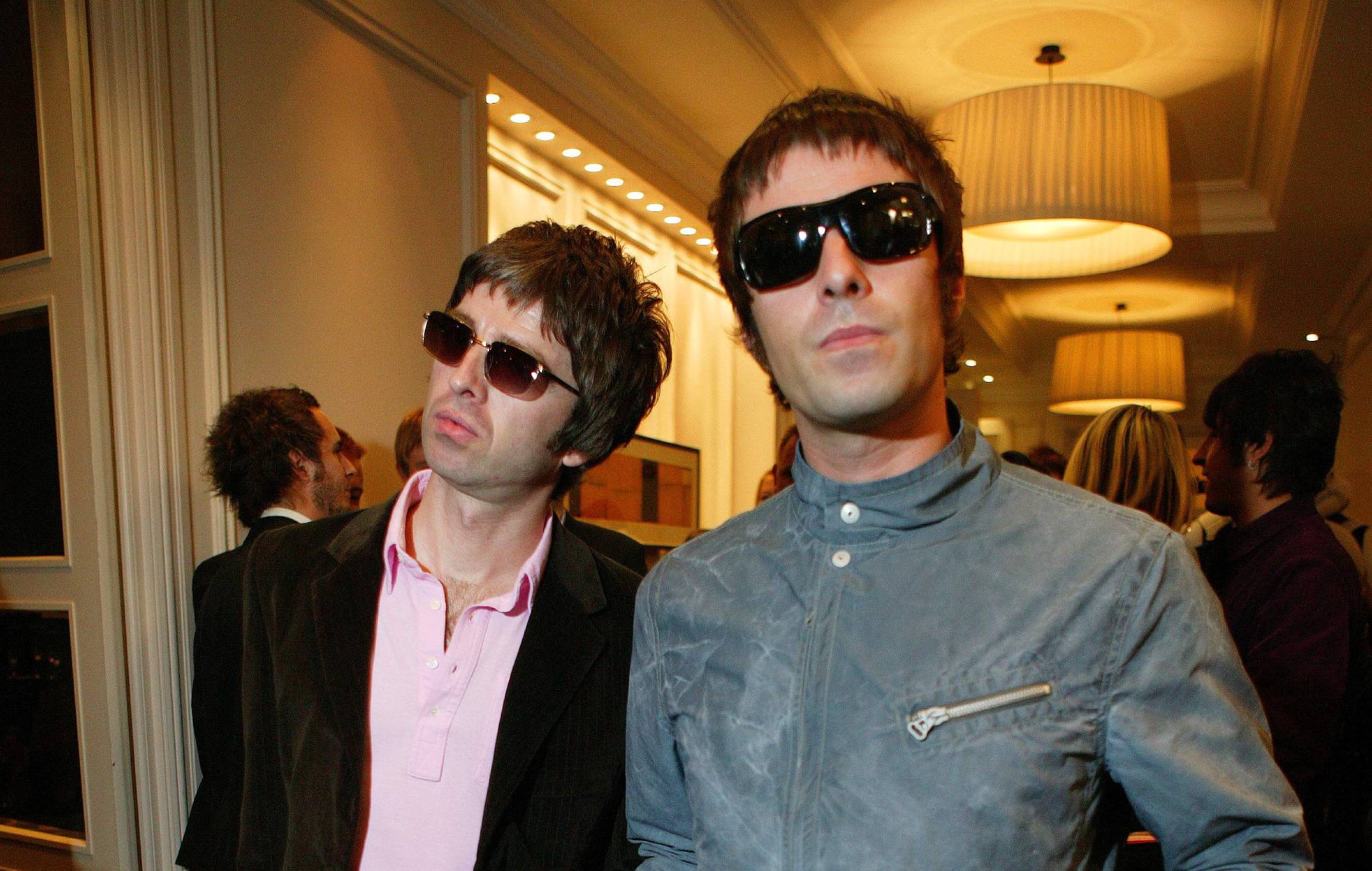 Noel Gallagher tells fan who claims to sing like Liam: “No one quite sounds like ‘r kid”