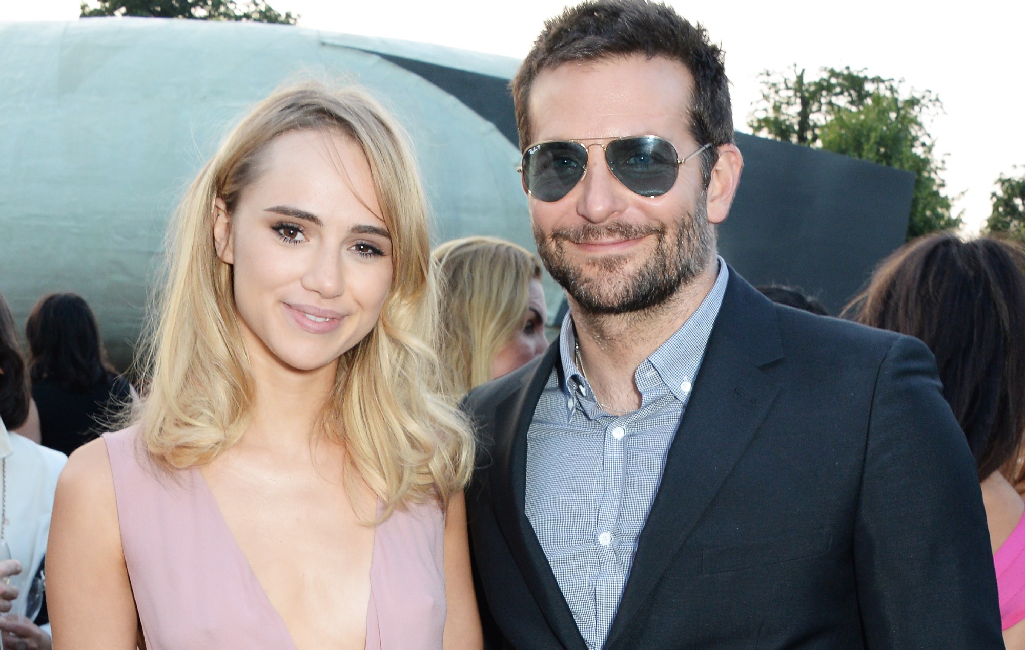 Suki Waterhouse on “isolating and disorienting” Bradley Cooper breakup