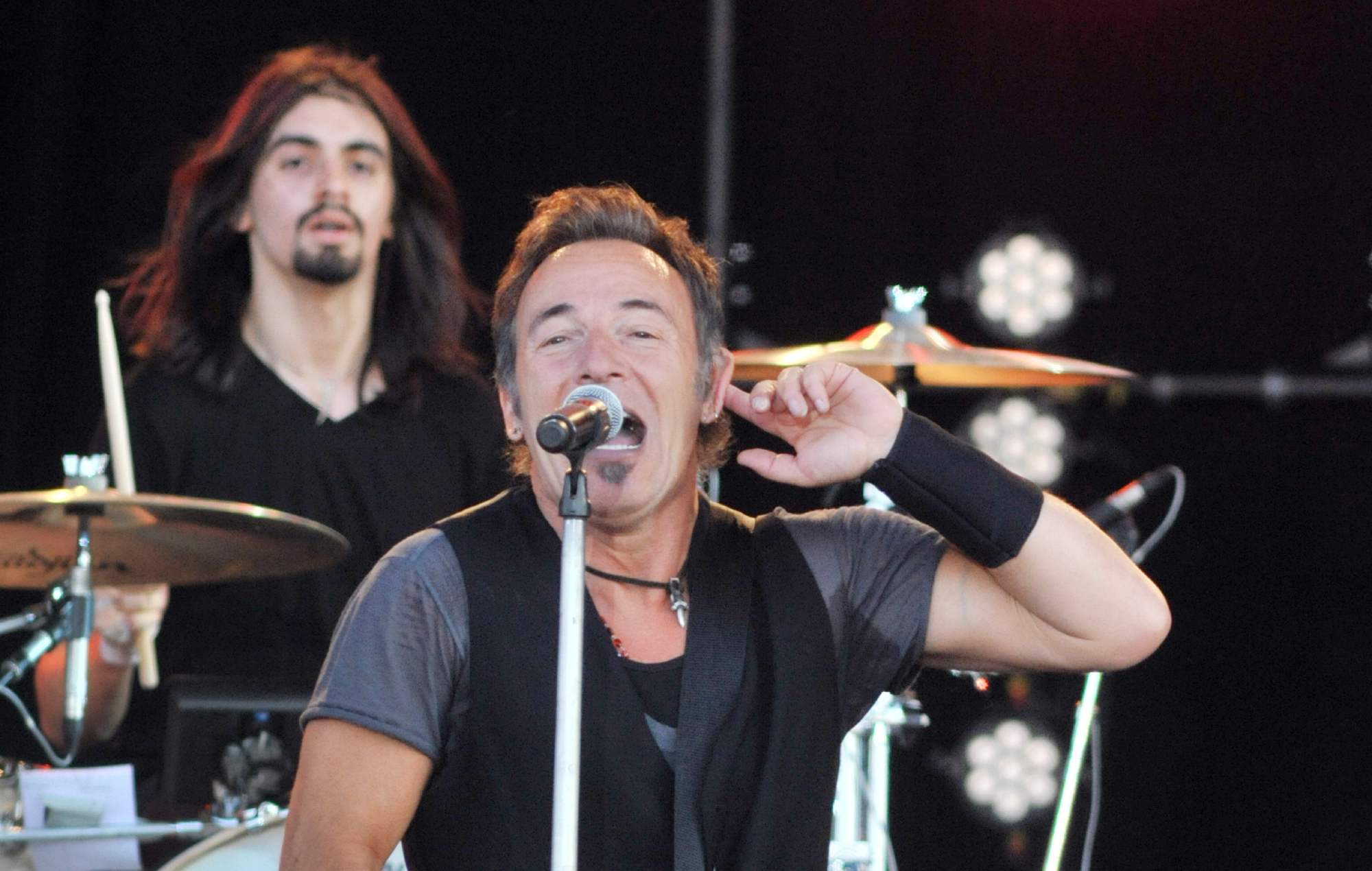 Ex-Slipknot drummer Jay Weinberg says it was “incredible” to play with Bruce Springsteen again