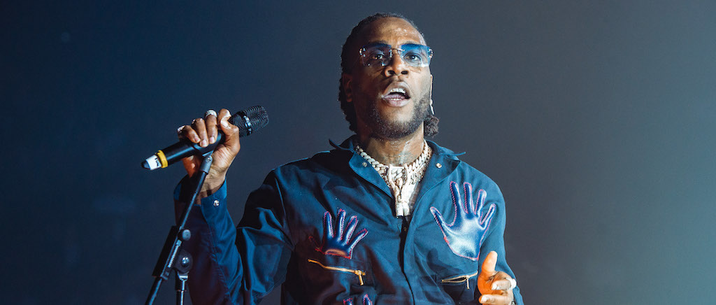 Burna Boy Seemingly Slams Logos Olori’s Claim That He Uses Outside Writers: ‘Nobody Fit To Write For Odogwu’