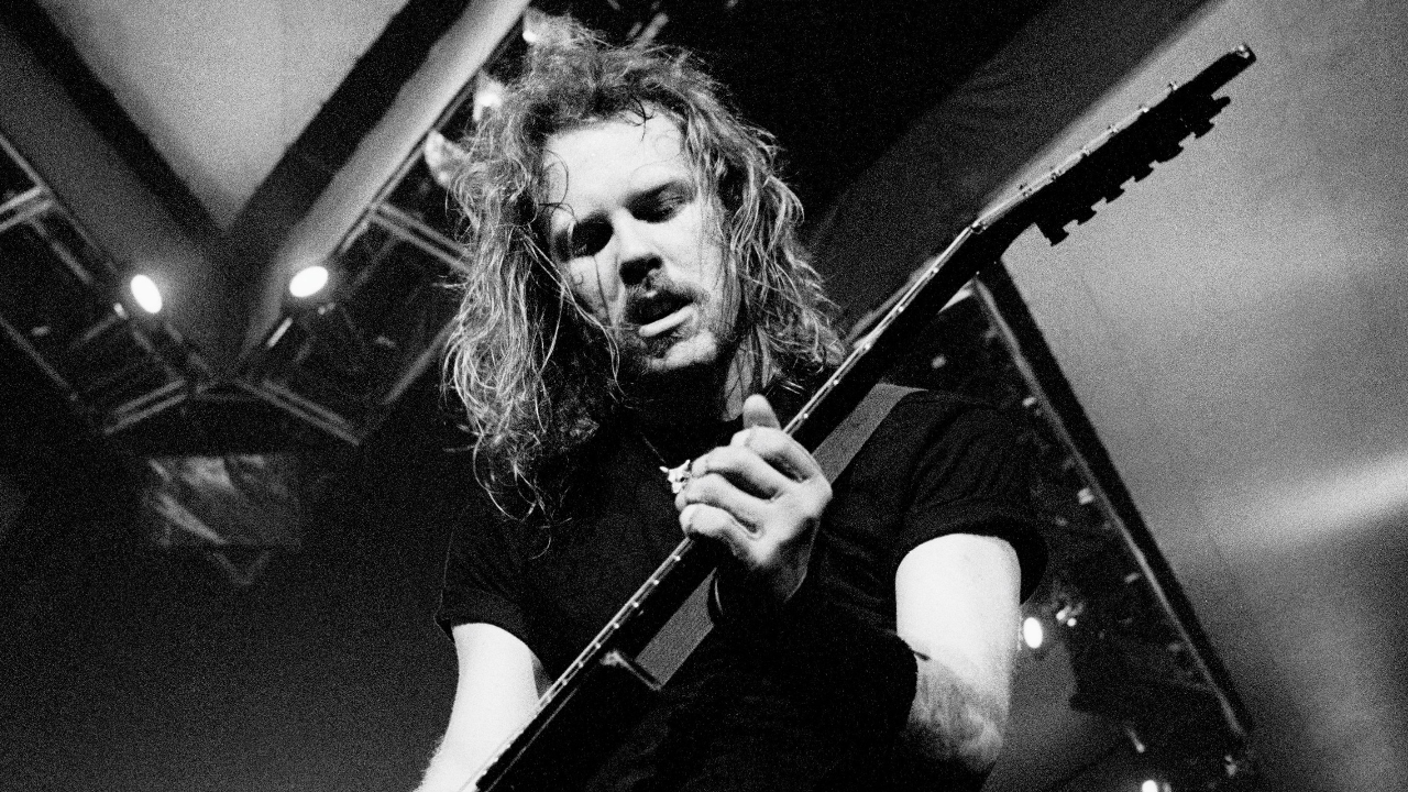 “You can stay small but, if you have something to say, you need to utilise these things”: Why James Hetfield is glad a Metallica fan spat on him in 1989