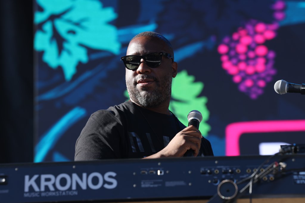 Robert Glasper Shares His Vision Of The Black Radio Experience, Bringing The Vibes To Napa Valley & More