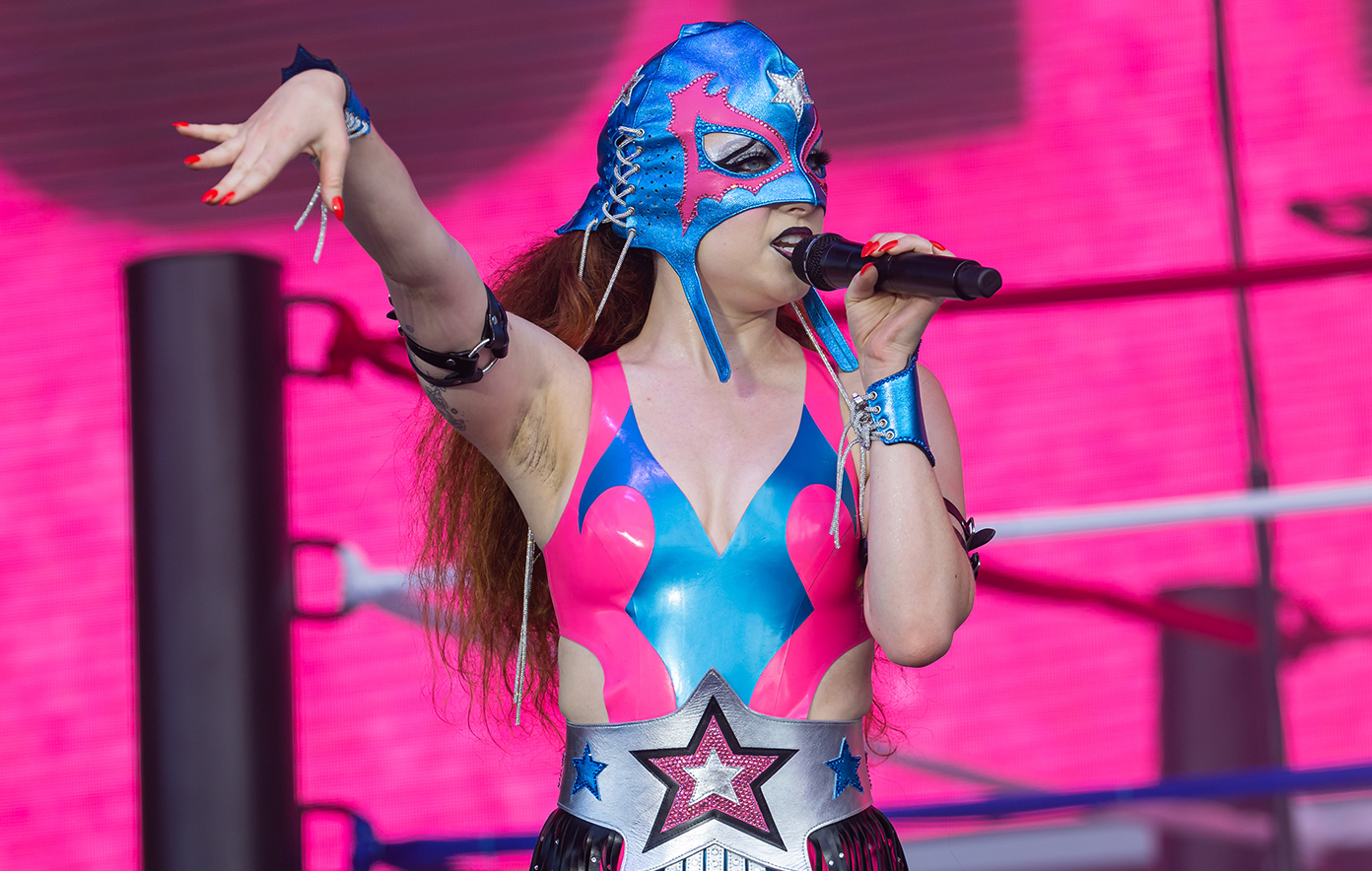 Wrestlers react to Chappell Roan’s lucha libre attire at Lollapalooza 2024 set