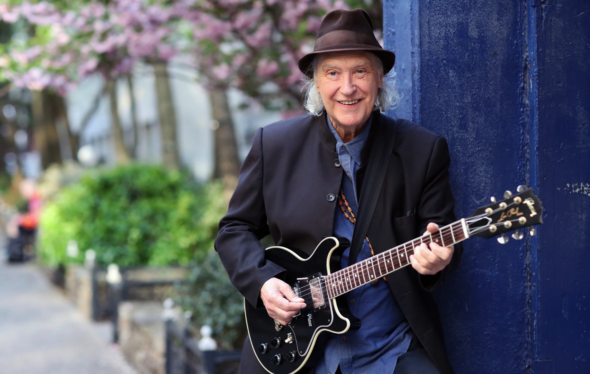 The Kinks’ Dave Davies reacts to “horrible” AI cover of the band