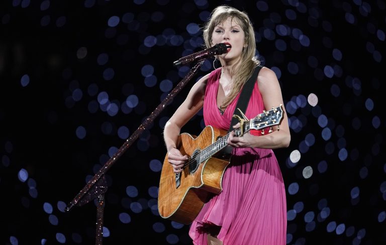 Taylor Swift on pulling hilltop crowd of 50,000 outside of Munich Eras Tour show: “What a magical experience”