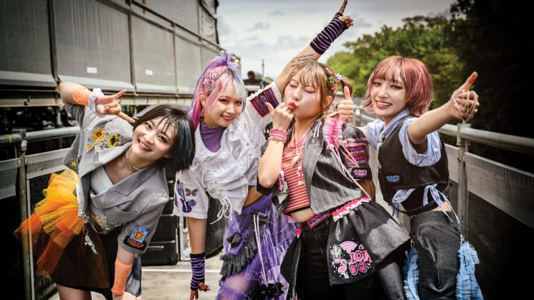 “Do you like… beer?” What happened when we accompanied sugar-sweet Japanese ‘Harajuku-core’ metallers Hanabie to the UK’s biggest rock festival, Download