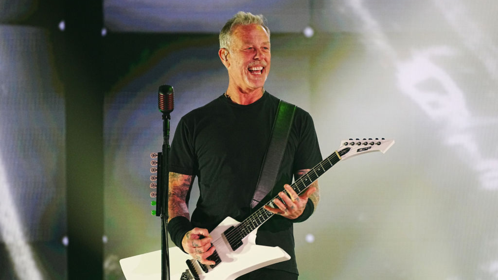 Watch James Hetfield sing Metallica hit Enter Sandman after inhaling helium