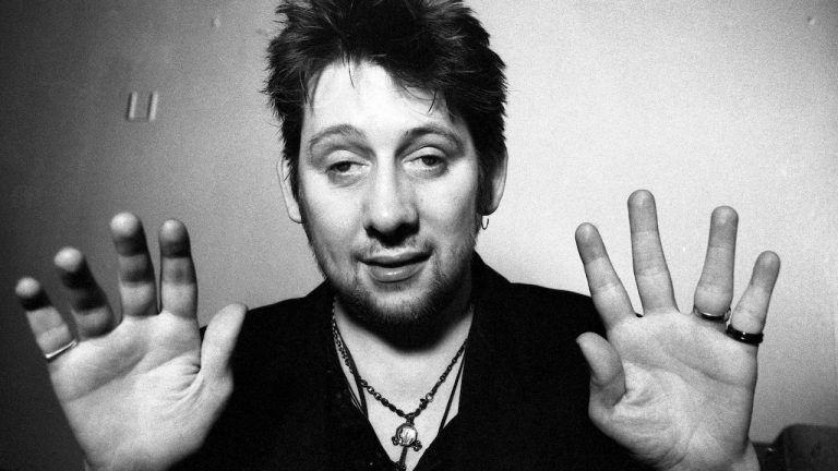 “It’s loud, it’s obnoxious, it’s brainless, and It’s definitely not music for wimps.” When The Pogues’ Shane MacGowan reviewed singles by Deep Purple, The Smiths, Robert Fripp, Dire Straits, Nico and more