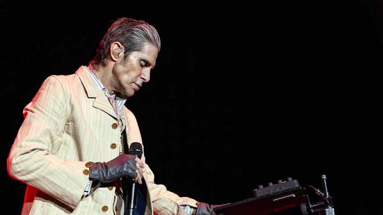 “Unfortunately, my breaking point resulted in inexcusable behaviour”: Perry Farrell apologises after violent onstage altercation