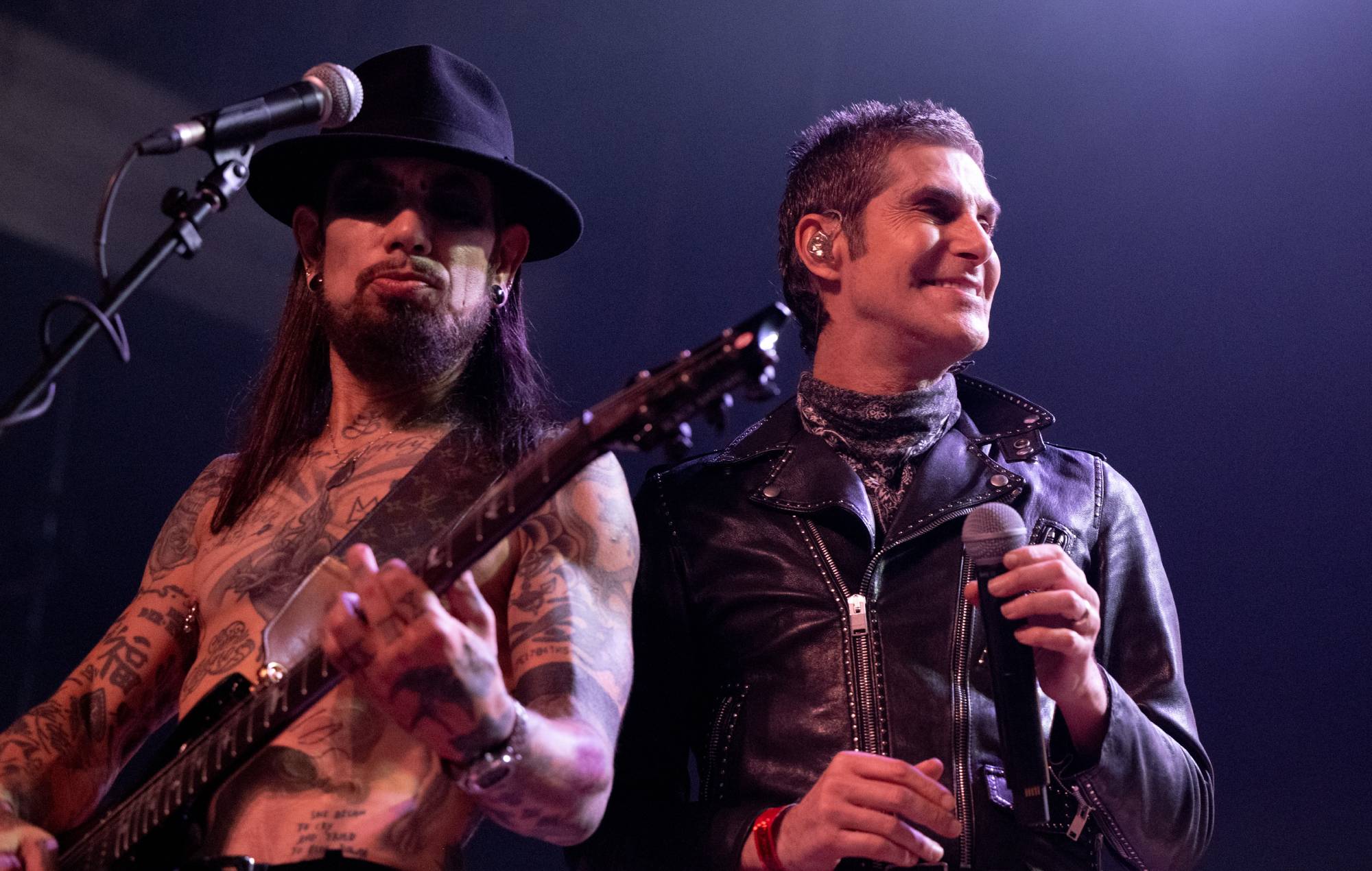 Perry Farrell apologises to Dave Navarro after reaching “breaking point” with “inexcusable behaviour”