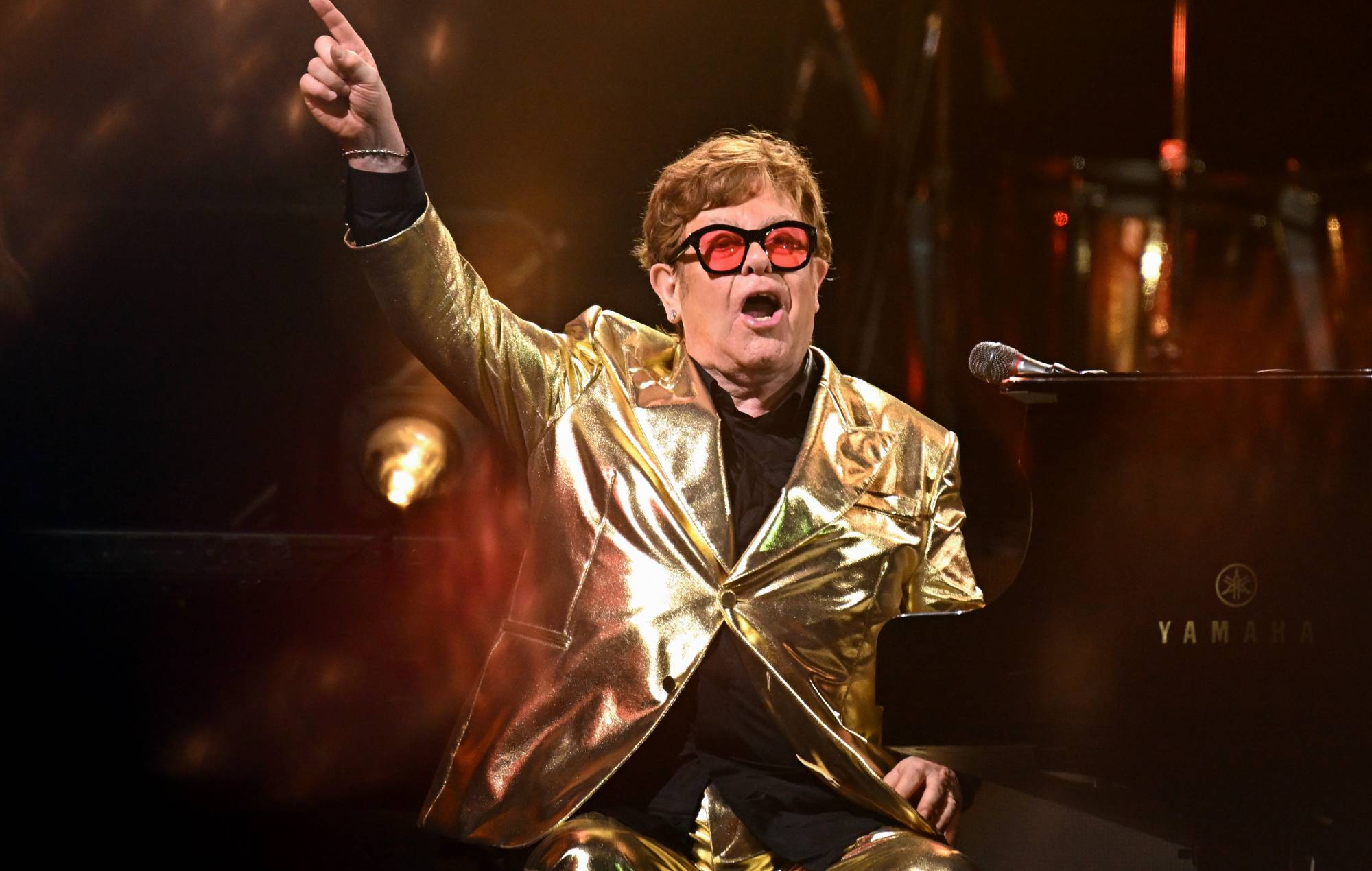 Elton John reveals “severe eye infection” that has left him with “only limited vision in one eye”