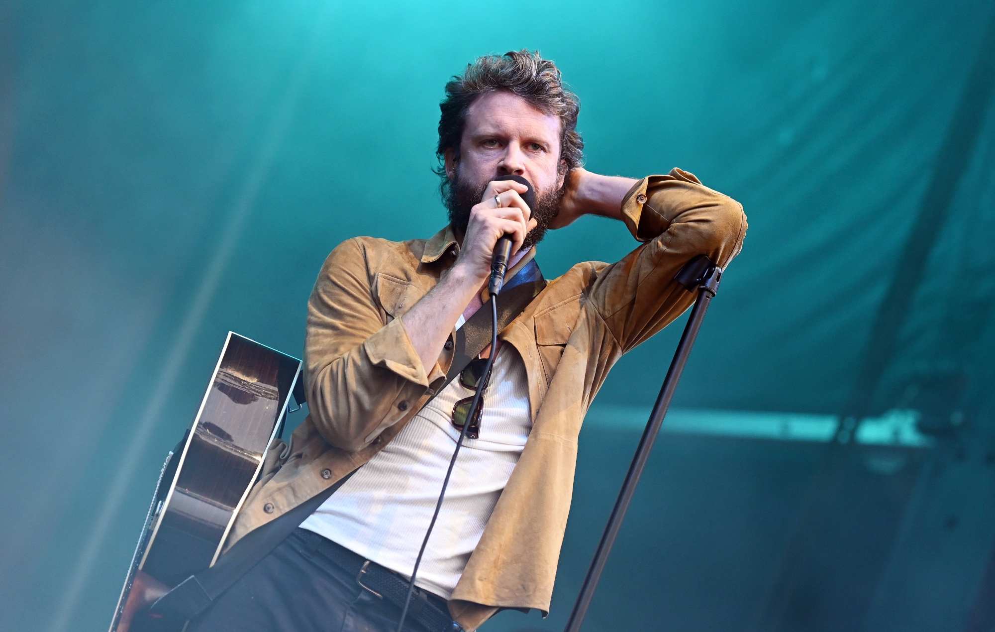 Watch Father John Misty debut new song ‘She Cleans Up’