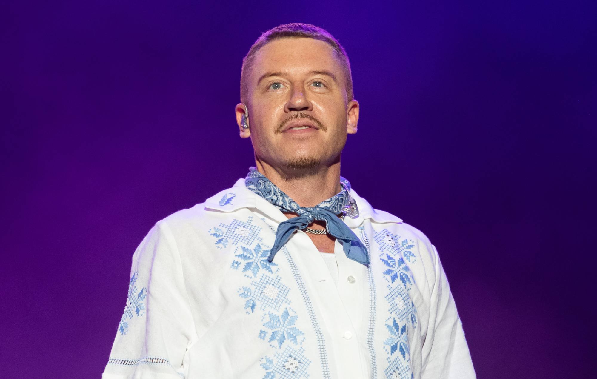 Macklemore speaks out on his “fuck America” statement: “I wish I had been in a better place with my grief and anger”