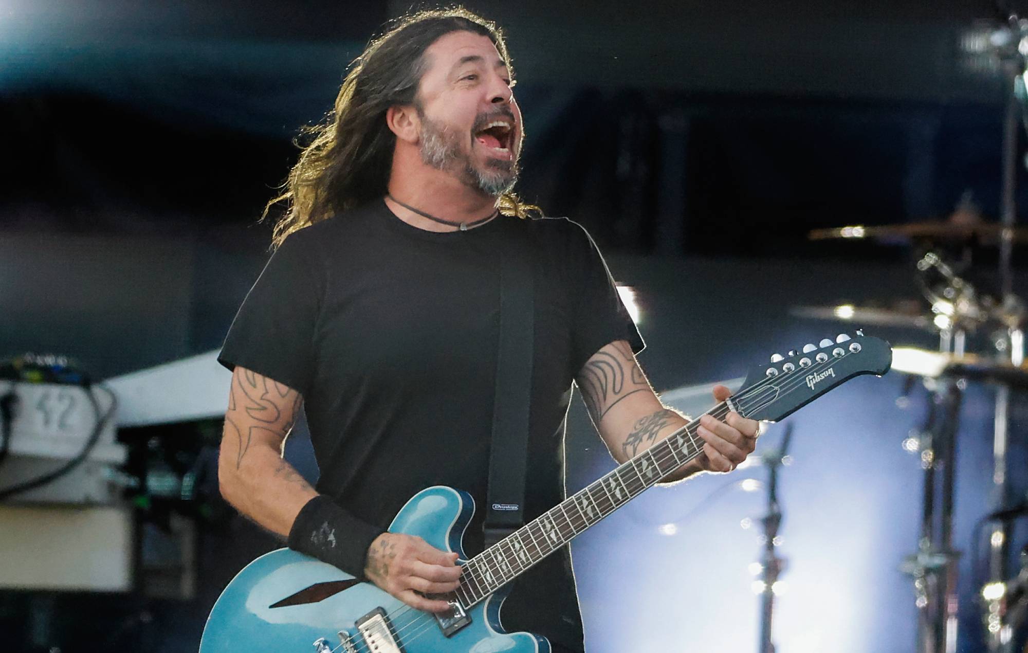 Dave Grohl’s representatives debunk viral “love child” post circulating on social media